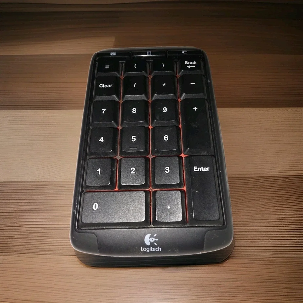 Logitech N305 Wireless Number Pad Keypad With Unifying Dongle Tested